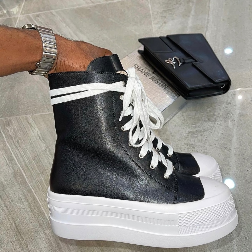 black platform sneaker